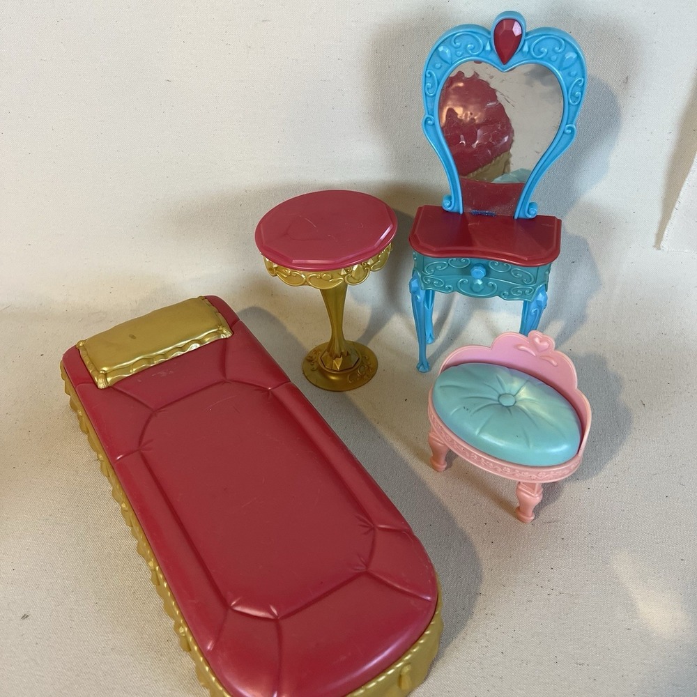 Barbie The Diamond Castle 4-Piece Lot-‎ Bed, Table, Dressing Table And Seat
